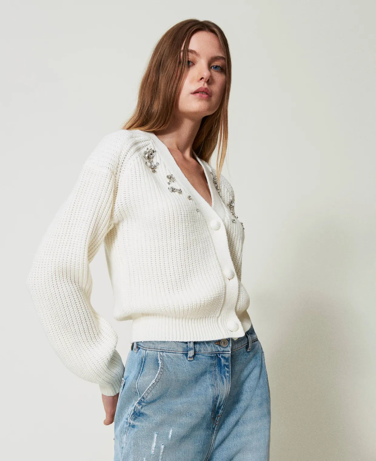 Cardigan Avec Broderies Réalisées à La Main