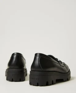 Mocassins En Cuir Avec Oval T