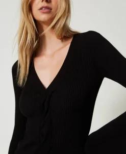 Pull Ajusté Côtelé Avec Finition Croisée