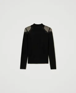 Pull Col Montant Avec Tulle Et Broderie