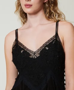 Robe Longue En Crépon Et Tulle