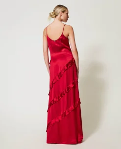 Robe Longue En Satin Avec Volants