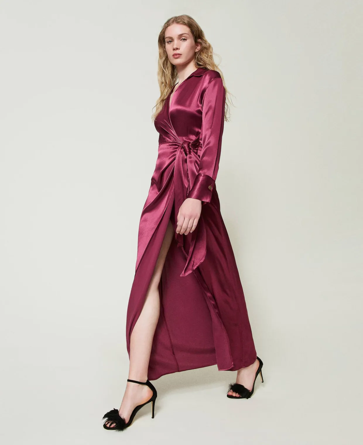Robe Longue Portefeuille En Satin