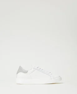 Baskets En Cuir Avec Oval T
