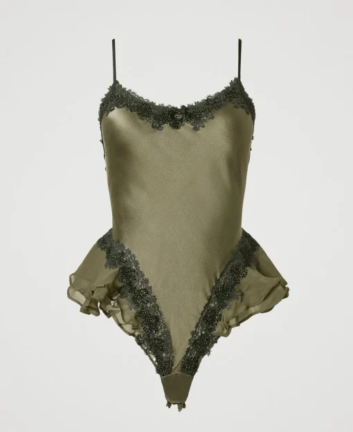 Body En Soie Avec Macramé Et Strass