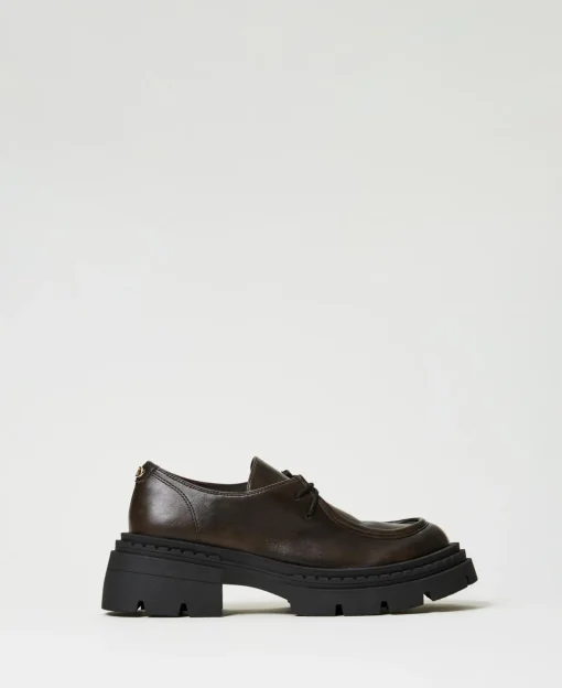 Chaussures à Lacets Avec Oval T