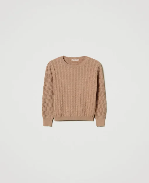 Pull Avec Mélange De Points
