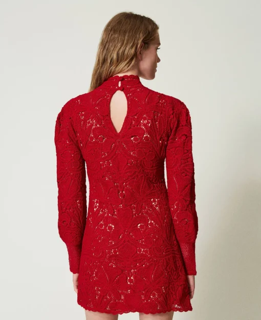 Robe Courte En Maille Florale Au Crochet